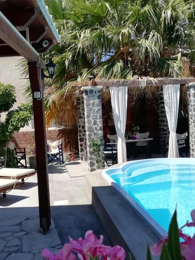 5Bedroom Villa In Perissa Beach Eksteriør bilde
