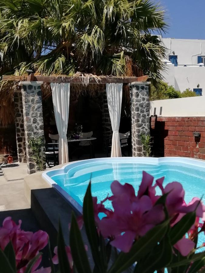 5Bedroom Villa In Perissa Beach Eksteriør bilde